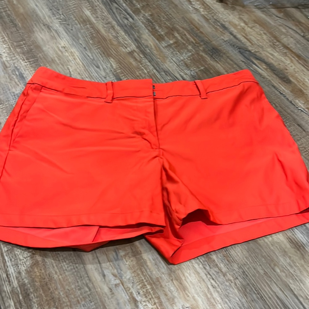 Nike dry fit golf shorts.